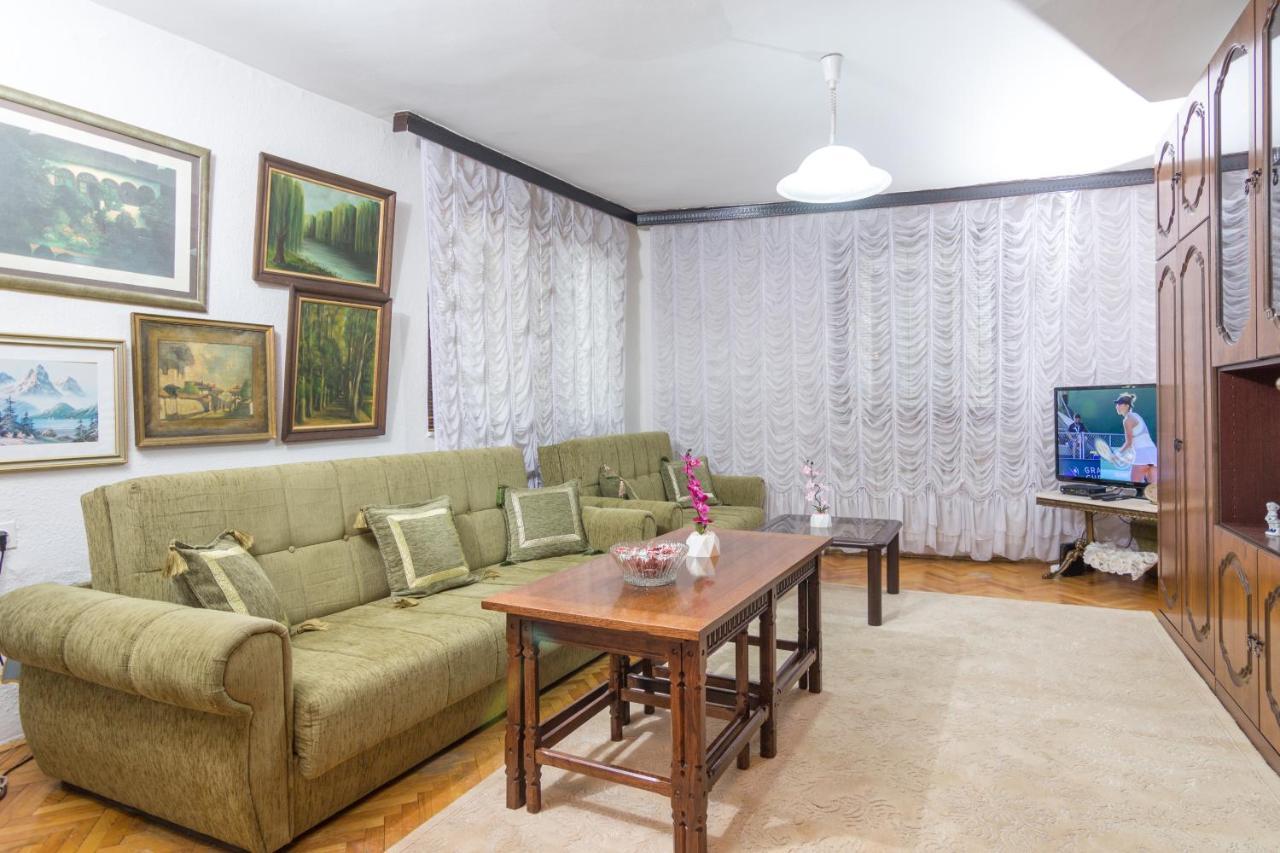 Apartman Lamija SJJ Exterior photo